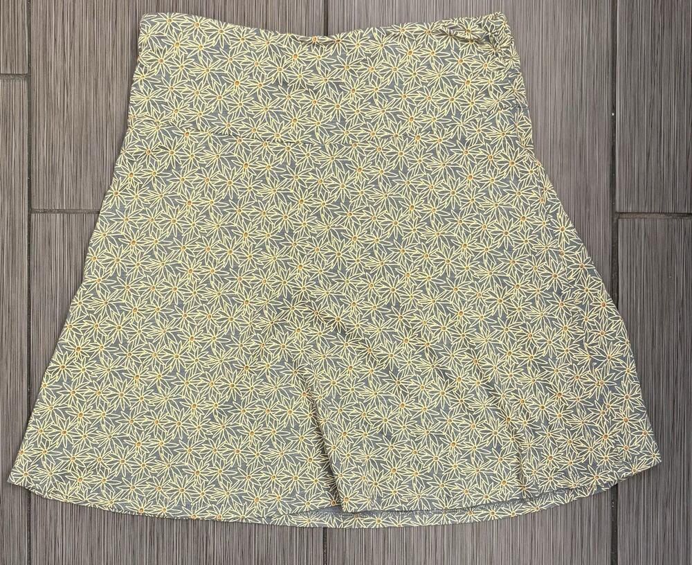 Toad & Co Chaka Skirt North Shore Daisy Print Size Small Organic Cotton Granola